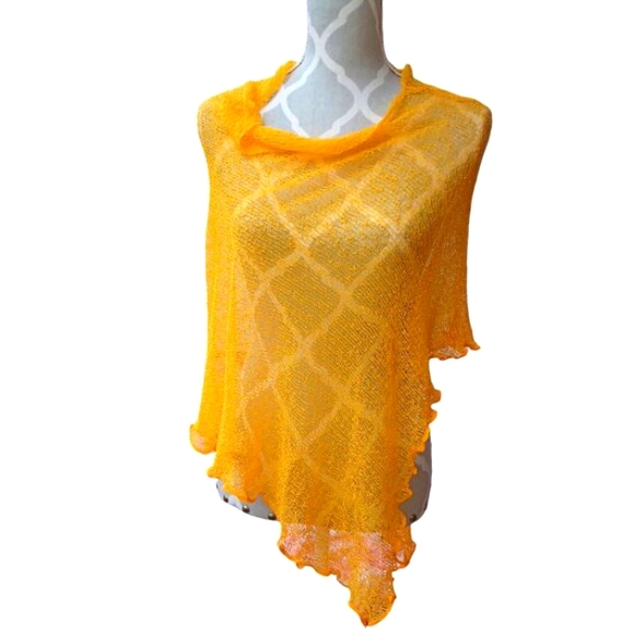 NEW! Sharanel Caplet in colour mango - many different ways to wear this (4534 - Picture 1 of 6